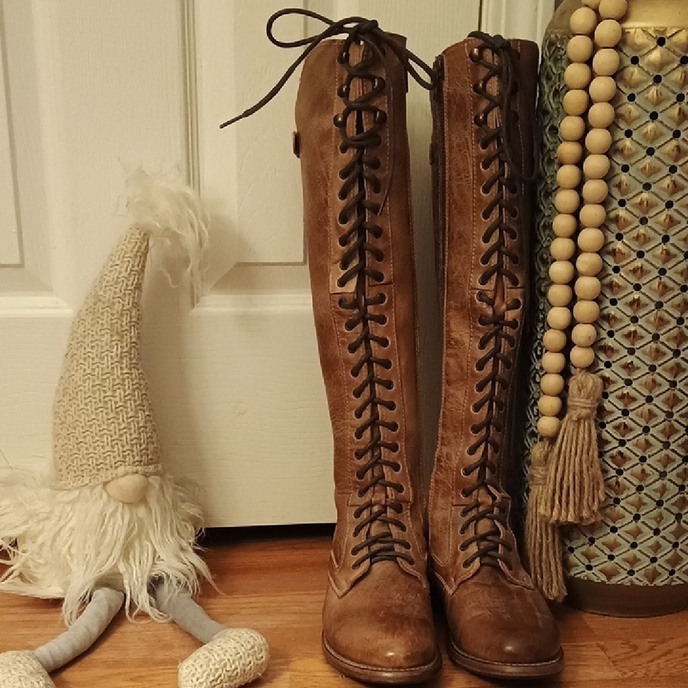 Bed Stu Rustic Tan Lace-Up Boots